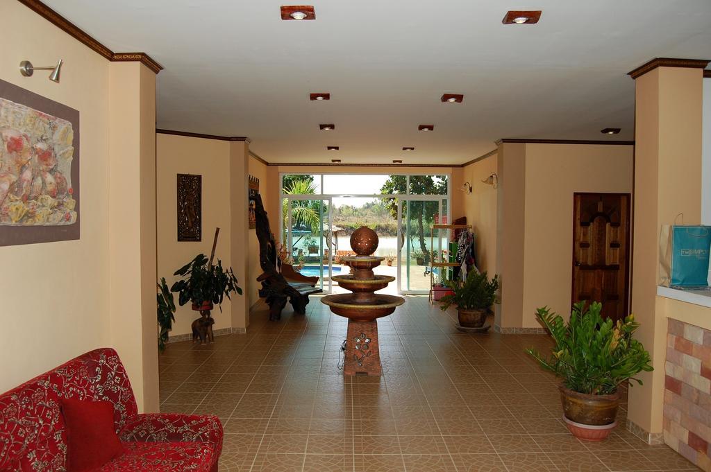 Changthai Comfort Guest House Udon Thani Extérieur photo